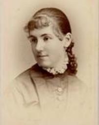B&W Photograph of Bessie Wilmot Linn