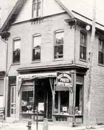 Neece Brothers Photo Supply, 338 West Fourth Street, circa 1909