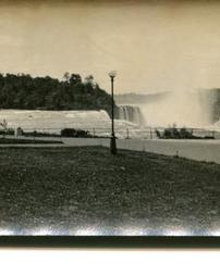 First View of Niagara Falls