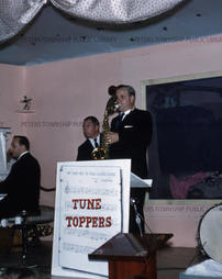 Tune Toppers, 1958.
