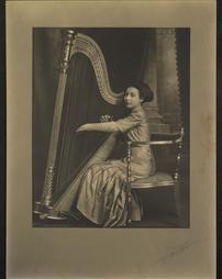 Julia Kliemann Bower (at her harp)