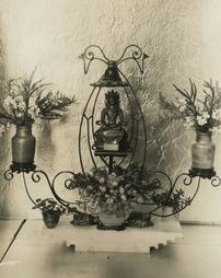 1933 Philadelphia Flower Show. Arrangement with Buddhist Statue