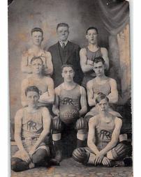 1917 Beaverdale Basketball team, the Ramblers