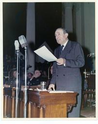Pedro Beltran addressing Congress in 1959