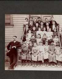Class picture - Children gathered on steps