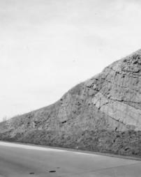 Pottsville and Mauch Chunk Formations exposed in faulted syncline
