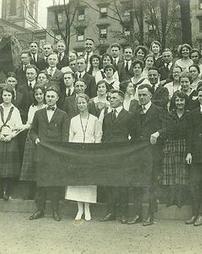 1922 Junior Class Photograph