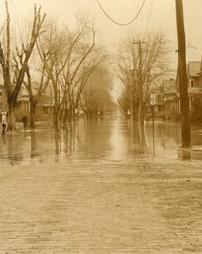 Looking east on High Street from Third Avenue in 1936 flood
