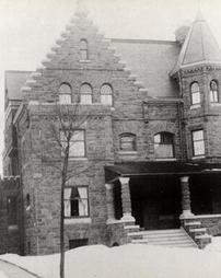 835 West Fourth Street at the turn of the century
