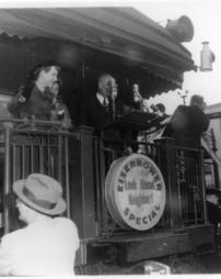 Eisenhower Rally--Ike on train with Mamie--1952??
