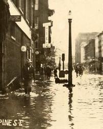 Pine Street in 1936 flood