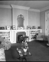 Old Governor's Mansion - Living Room