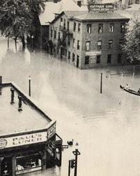 William Street looking south from W. Third Street in 1936 flood