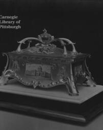 Silver gilt casket enclosing freedom of Darwen, England, May 1908