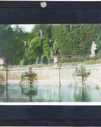 Italy. Lucca. Villa Reale di Marlia. Fontana con cascata e grande vasca parte