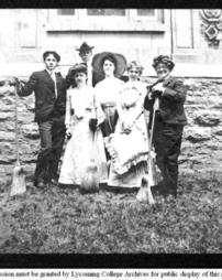 Campus Day, 1902