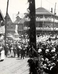 Parade at Newberry Square about May 1922