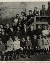 Pleasant Valley School students, circa 1920.