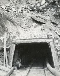 Simon's Coal Mine, Broad Top field