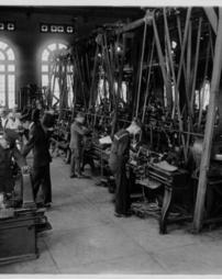 [Students at Carnegie Tech working during wartime]