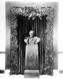 (Carnegie bust, with frame)